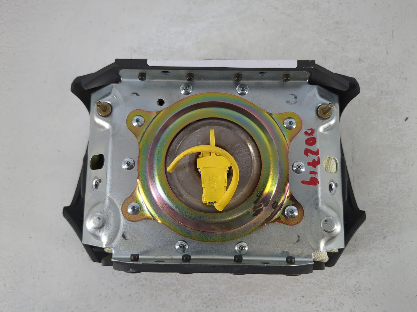 1999 Dodge Stratus Air Bag Driver Left Steering Wheel Mounted P/N:T27DT1559J0232 Fits OEM Used Auto Parts - Oemusedautoparts