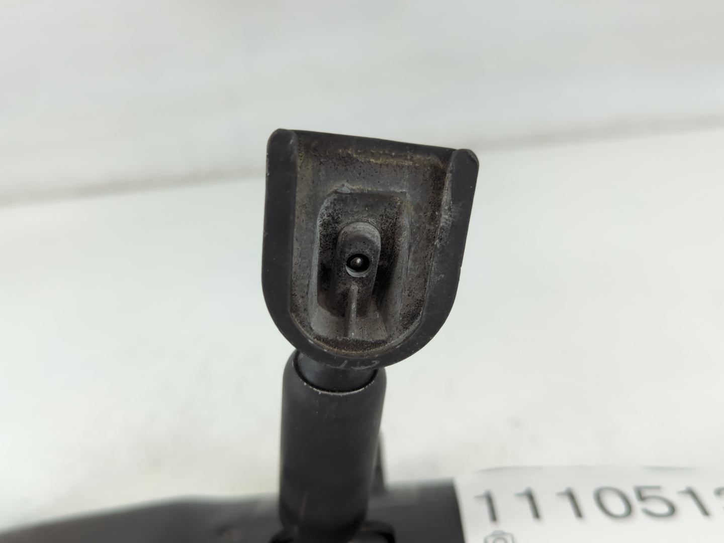 1999 Dodge Stratus Interior Rear View Mirror Replacement OEM P/N:E8011083 Fits OEM Used Auto Parts - Oemusedautoparts1.com