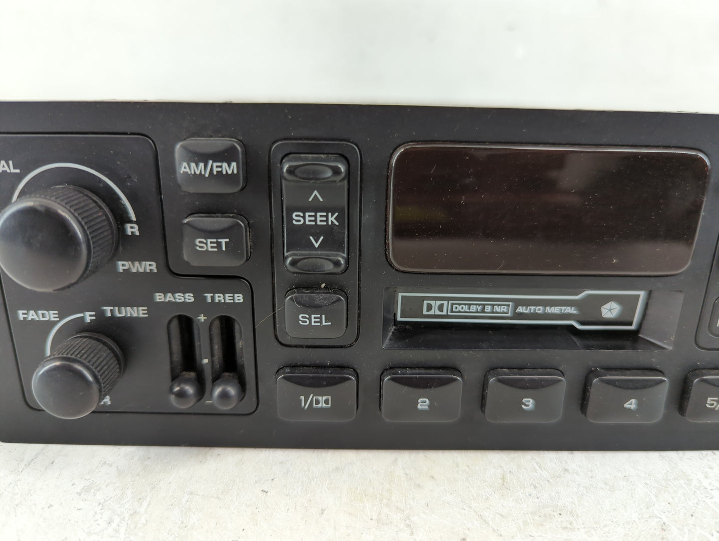 1995-2000 Dodge Stratus Radio AM FM Cd Player Receiver Replacement P/N:P04858558AE Fits Fits 1995 1996 1997 1998 1999 2000 O