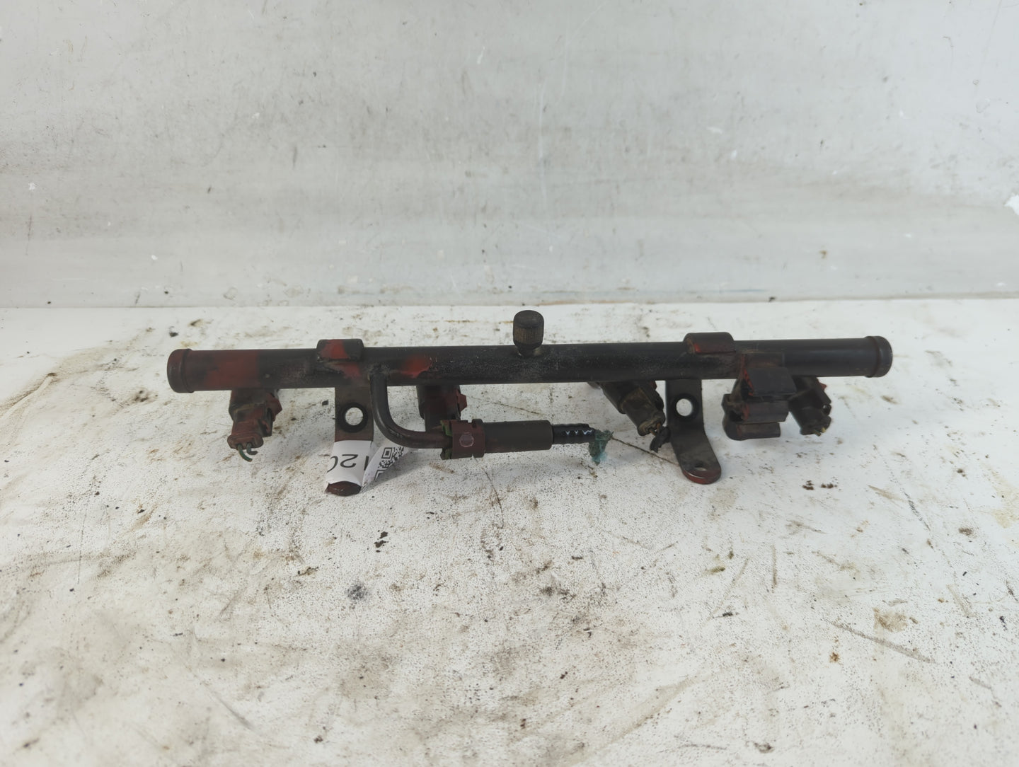 1999 Dodge Stratus Fuel Injectors P/N:04669938 Fits OEM Used Auto Parts - Oemusedautoparts1.com
