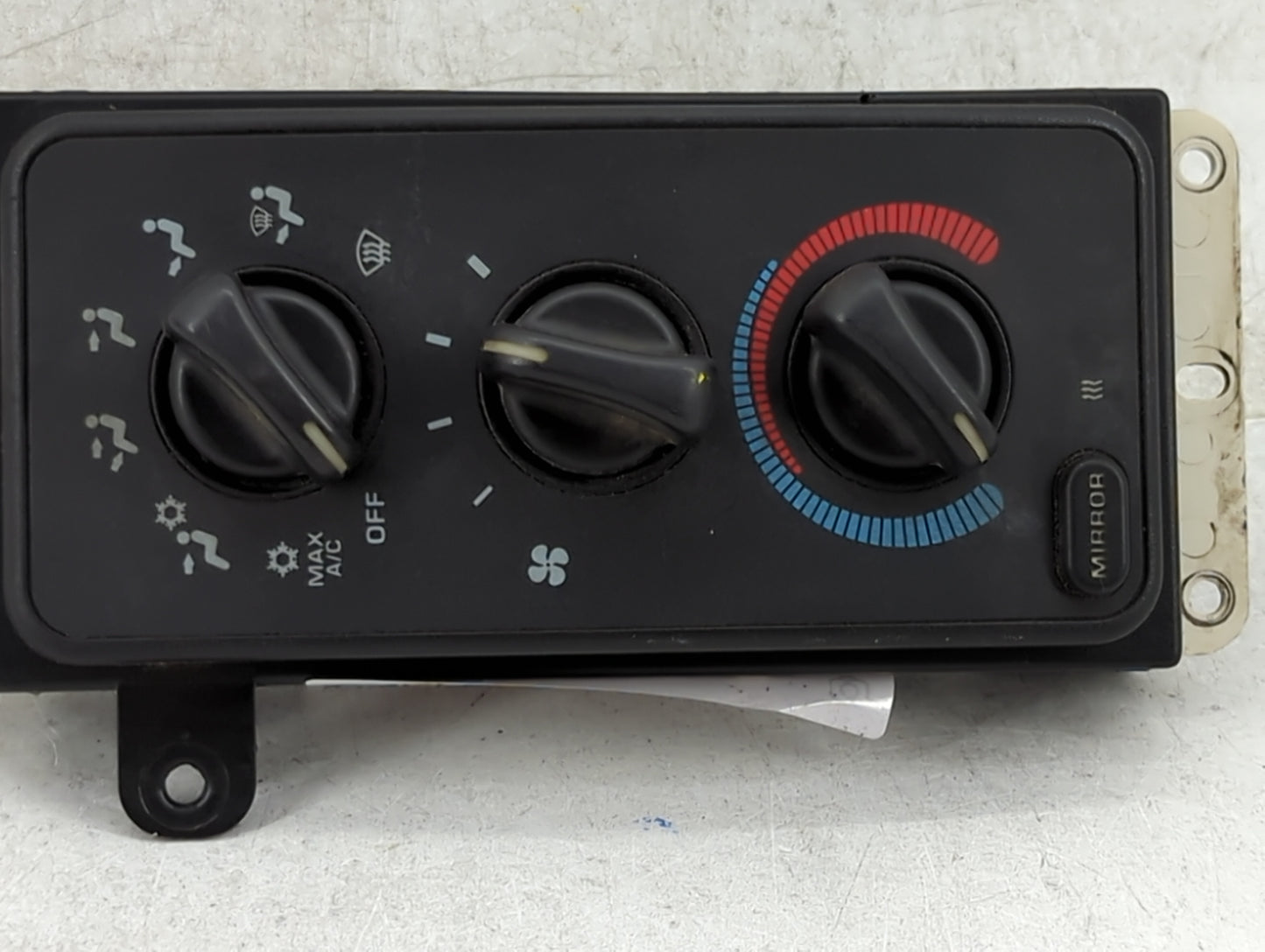 1999 Dodge Ram 1500 Climate Control Module Temperature AC/Heater Replacement Fits OEM Used Auto Parts - Oemusedautoparts1.co