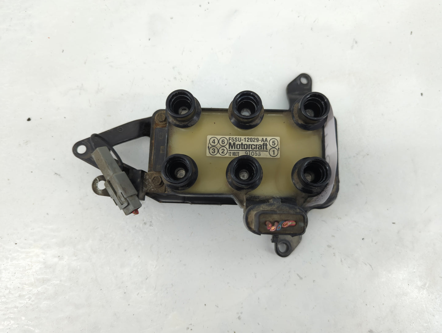 Ford E-150 Ignition Coil Igniter Pack - Oemusedautoparts1.com