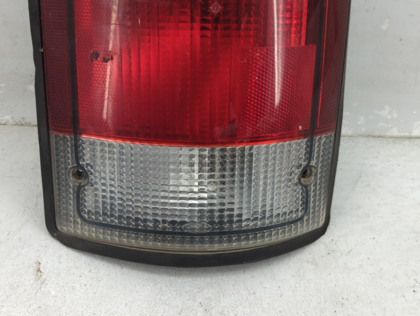1995-2004 Ford E-150 Tail Light Assembly Passenger Right OEM P/N:FZUB-13440-AA Fits OEM Used Auto Parts - Oemusedautoparts1.