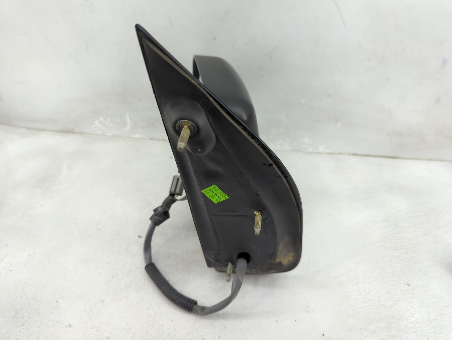 1994-2006 Ford E-150 Driver Side View Mirror - Left Door Mirror OEM Used - Oemusedautoparts1.com