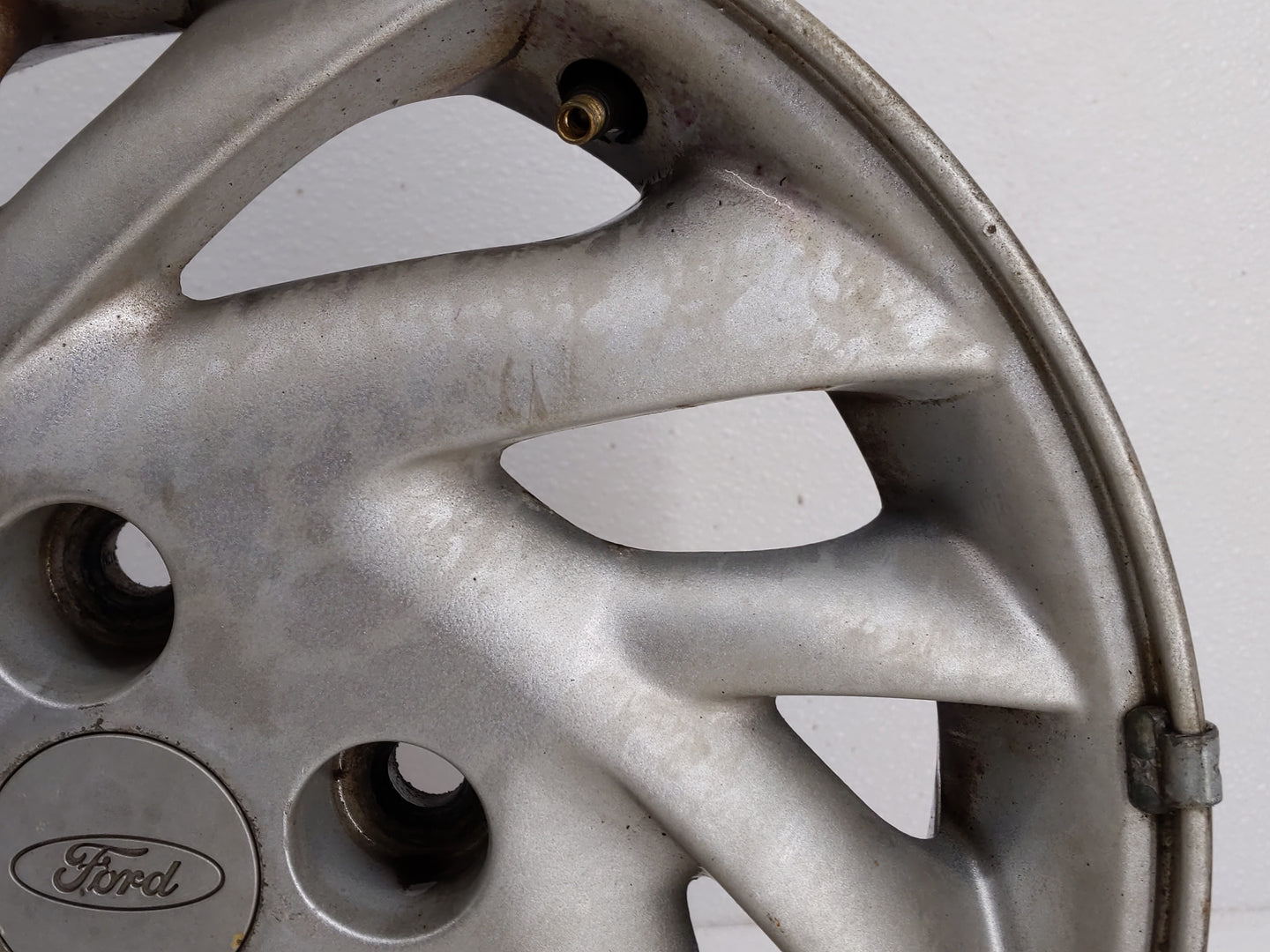 1997-1999 Ford Escort Oem Wheel Rim - Oemusedautoparts1.com