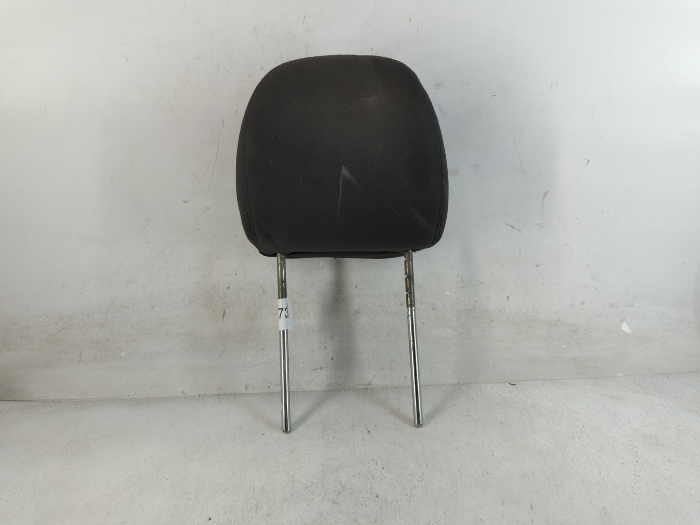 1999-2003 Ford Escort Headrest Head Rest Front Driver Passenger Seat Fits Fits 1999 2000 2001 2002 2003 OEM Used Auto Parts 