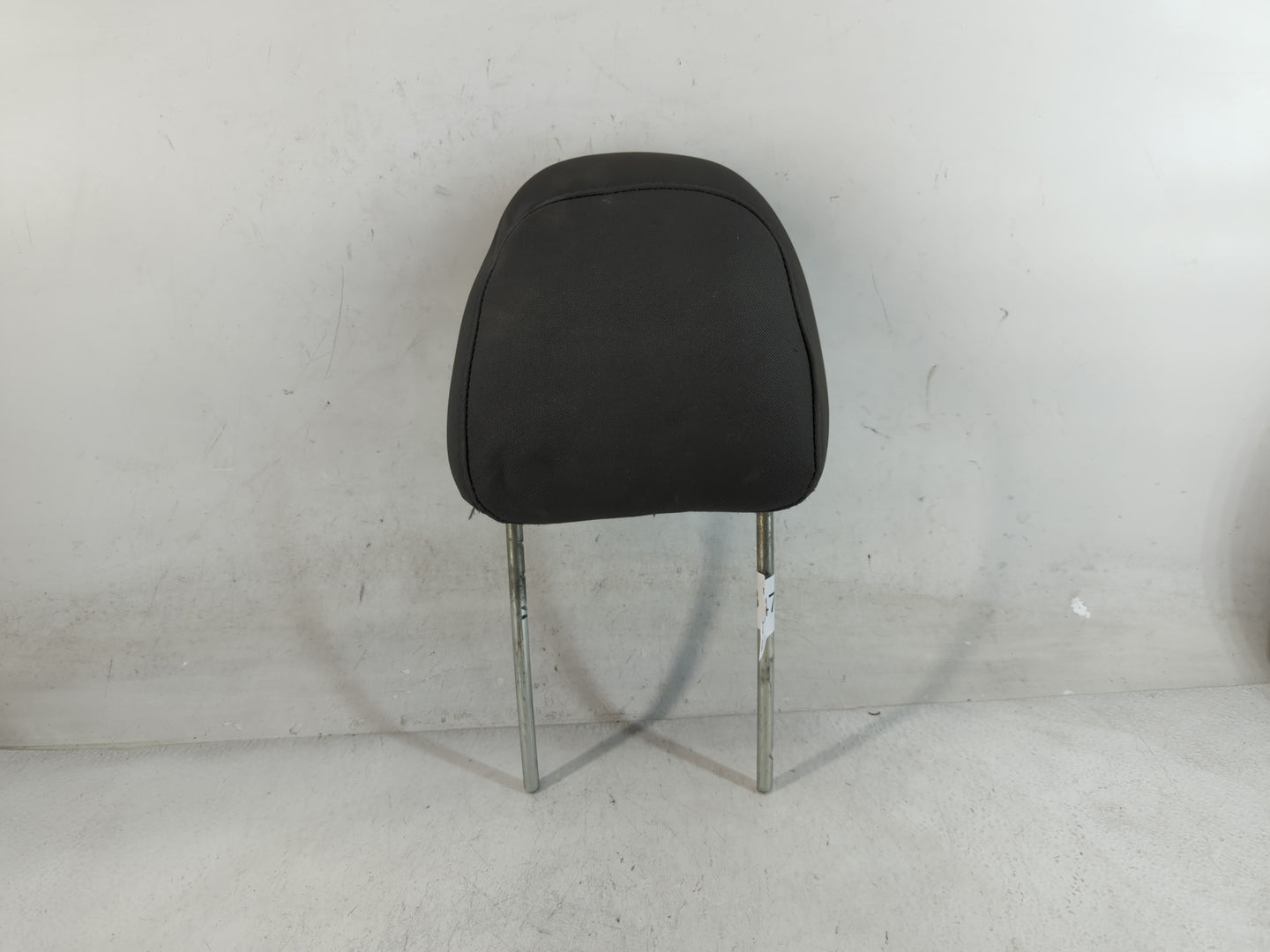 1999-2003 Ford Escort Headrest Head Rest Front Driver Passenger Seat Fits Fits 1999 2000 2001 2002 2003 OEM Used Auto Parts 
