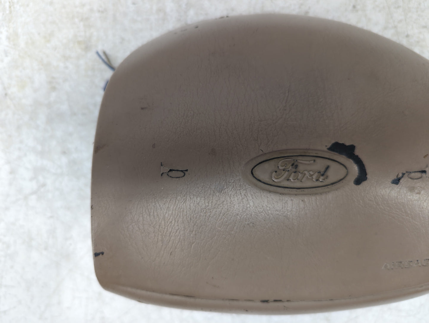 1999-2002 Ford Expedition Air Bag Driver Left Steering Wheel Mounted P/N:XL3A 15043B13 AB Fits Fits 1999 2000 2001 2002 OEM 