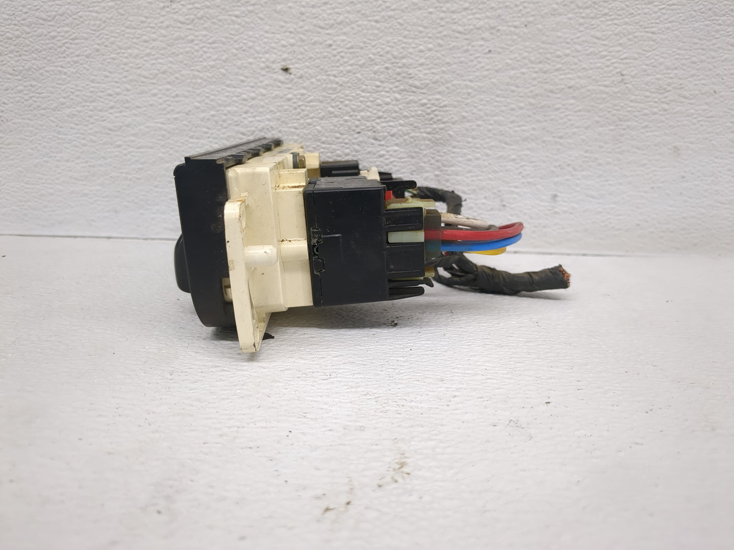 1999-2002 Ford Expedition Climate Control Module Temperature AC/Heater Replacement Fits Fits 1999 2000 2001 2002 2003 2004 O