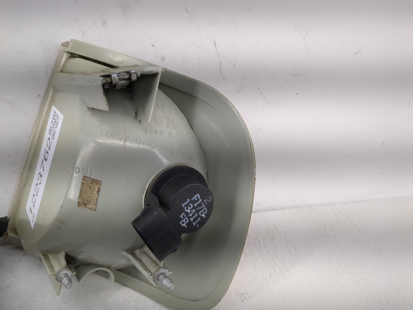1997-2002 Ford Expedition Passenger Right Oem Front Light Lamp - Oemusedautoparts1.com