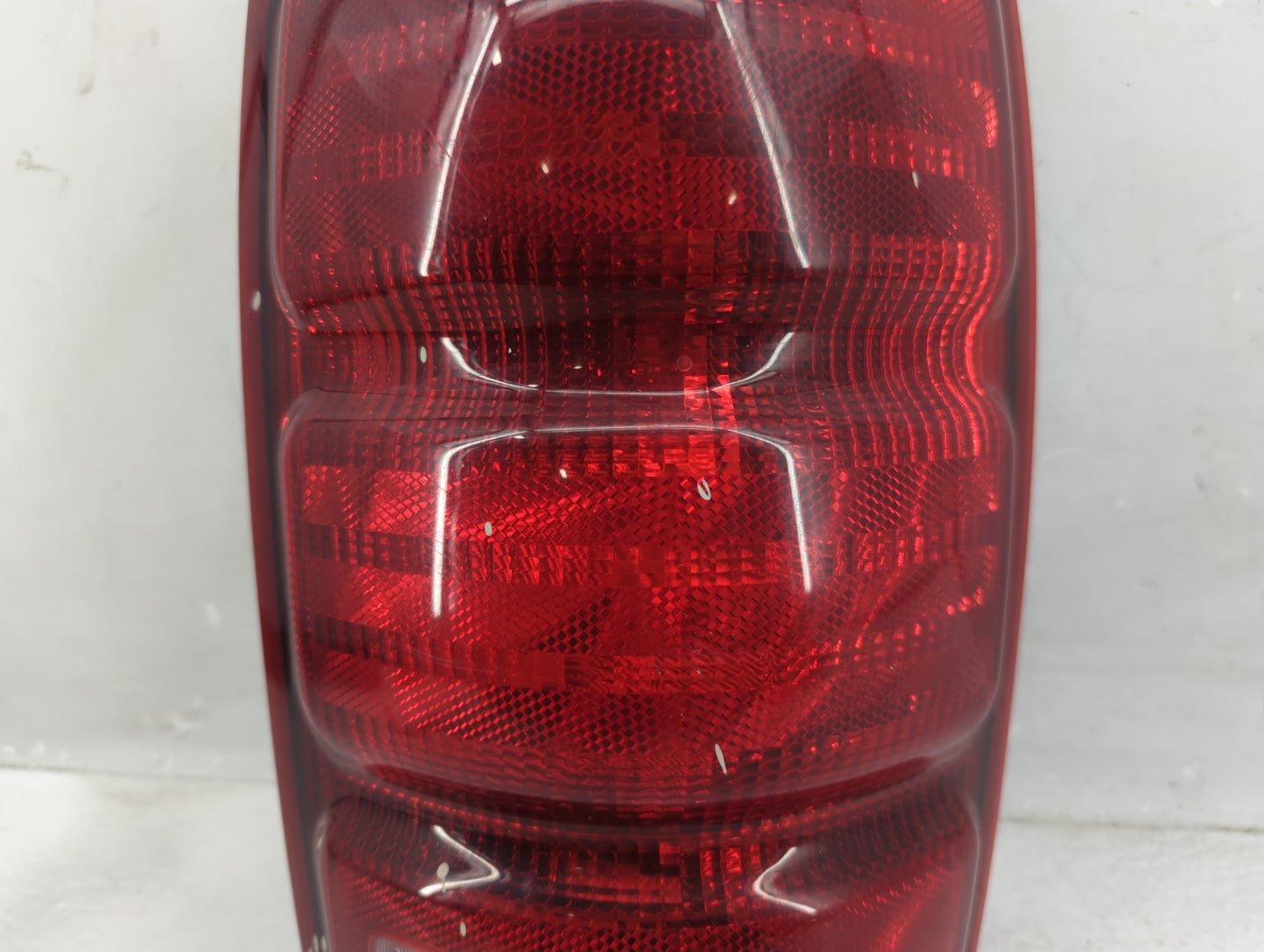 1997-2002 Ford Expedition Tail Light Assembly Passenger Right OEM P/N:44ZH-1093B Fits Fits 1997 1998 1999 2000 2001 2002 OEM