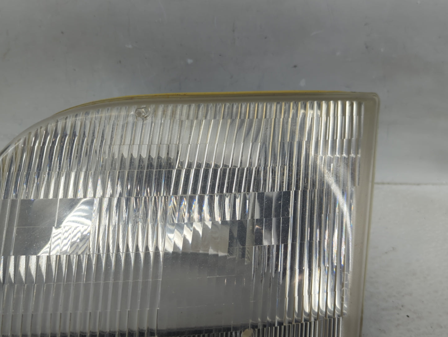 1997-2002 Ford Expedition Driver Left Oem Head Light Headlight Lamp - Oemusedautoparts1.com