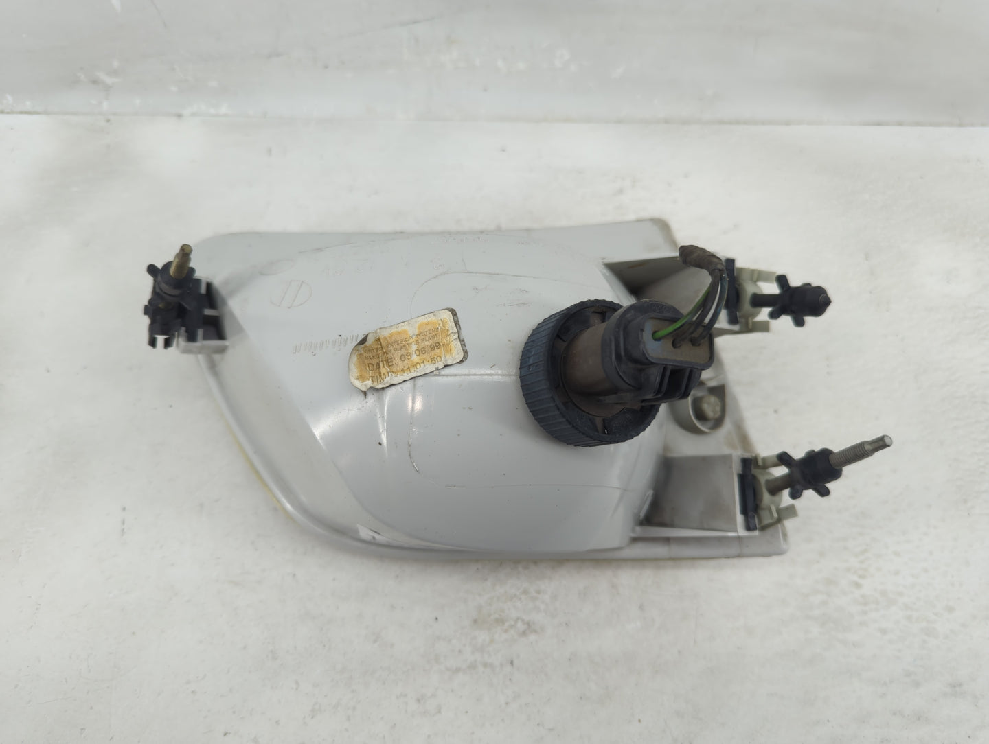1997-2002 Ford Expedition Driver Left Oem Head Light Headlight Lamp - Oemusedautoparts1.com