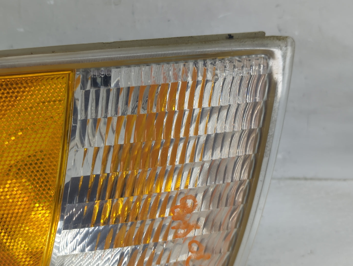 Ford Expedition Driver Left Oem Front Light Lamp - Oemusedautoparts1.com