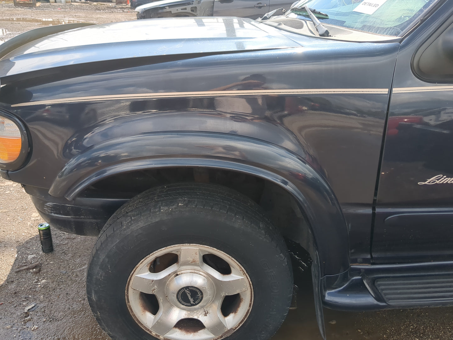 1999-2001 Ford Explorer Driver Fender - Oemusedautoparts1.com