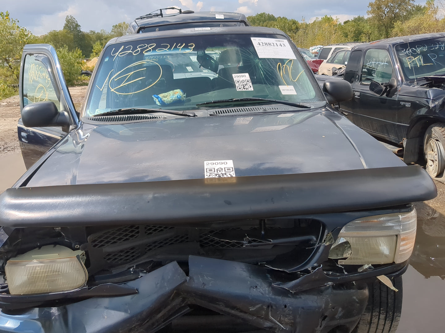 1998-2001 Ford Explorer Hood Oem - Oemusedautoparts1.com