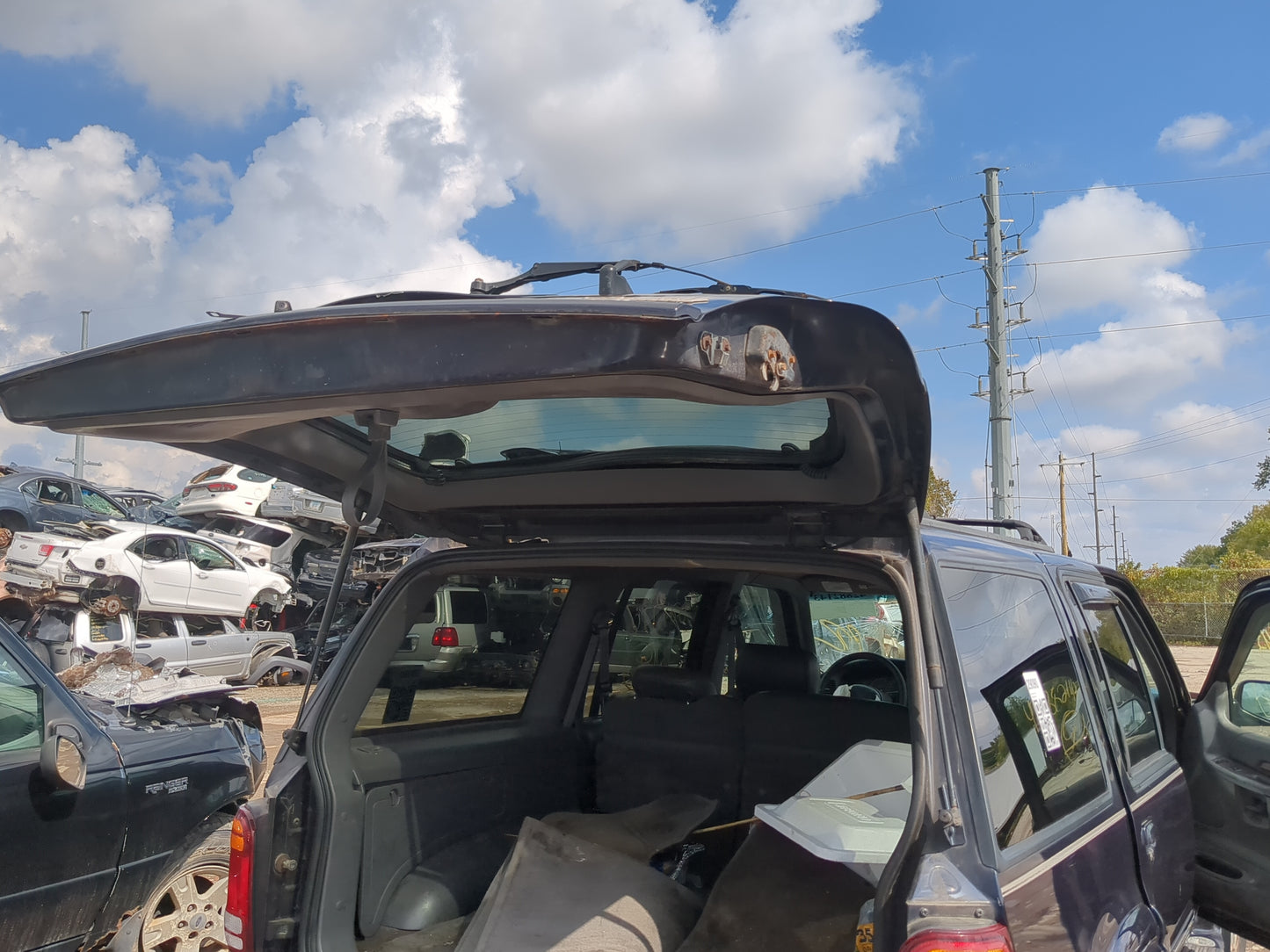 1998-2001 Ford Explorer Trunk/decklid/hatch/tailgate Oem - Oemusedautoparts1.com