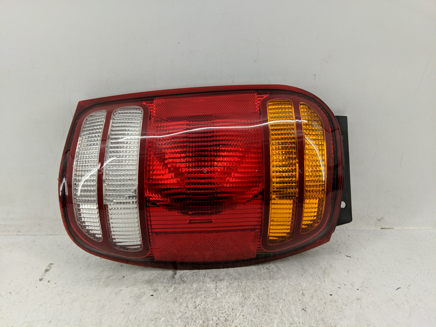 1998-2001 Ford Explorer Tail Light Assembly Passenger Right OEM Fits Fits 1998 1999 2000 2001 OEM Used Auto Parts - Oemuseda