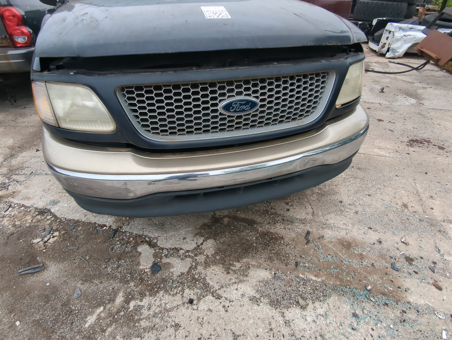 1999-2002 Ford F-150 Front Bumper - Oem - Oemusedautoparts1.com