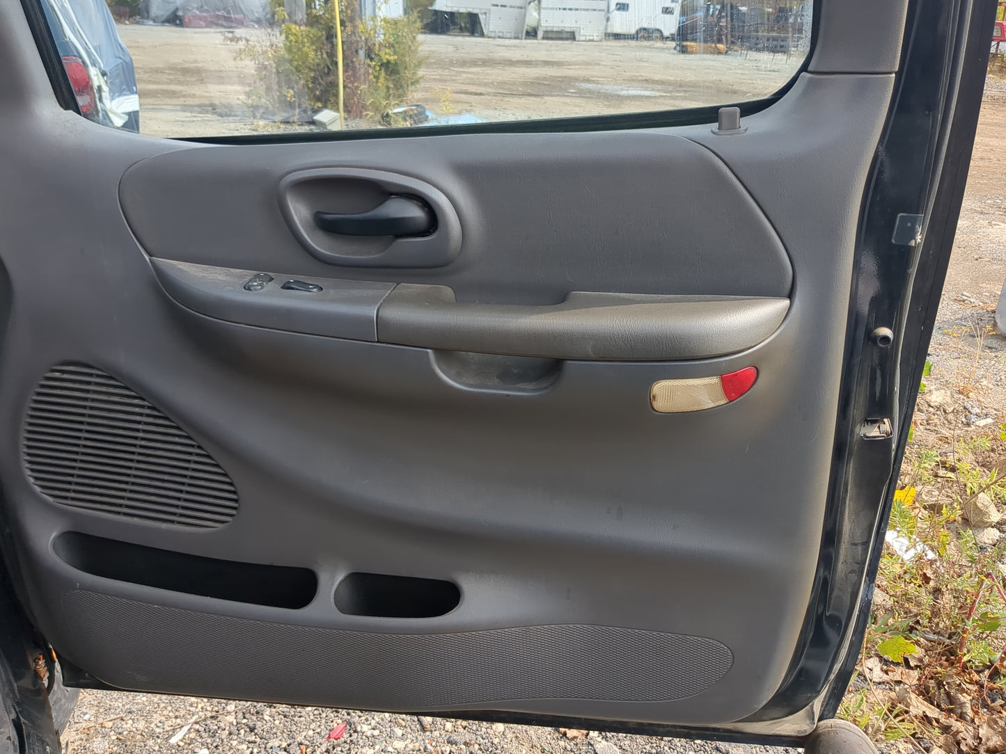1999 Ford F-150 Front Right Passenger Interior Door Panel Trim - Oemusedautoparts1.com