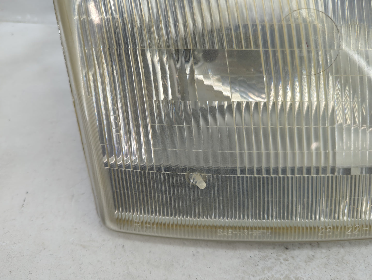 1997-2003 Ford F-150 Passenger Right Oem Head Light Headlight Lamp - Oemusedautoparts1.com