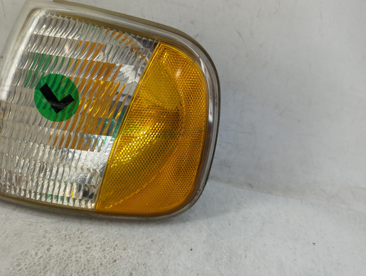 1997-2003 Ford F-150 Driver Left Oem Front Light Lamp - Oemusedautoparts1.com
