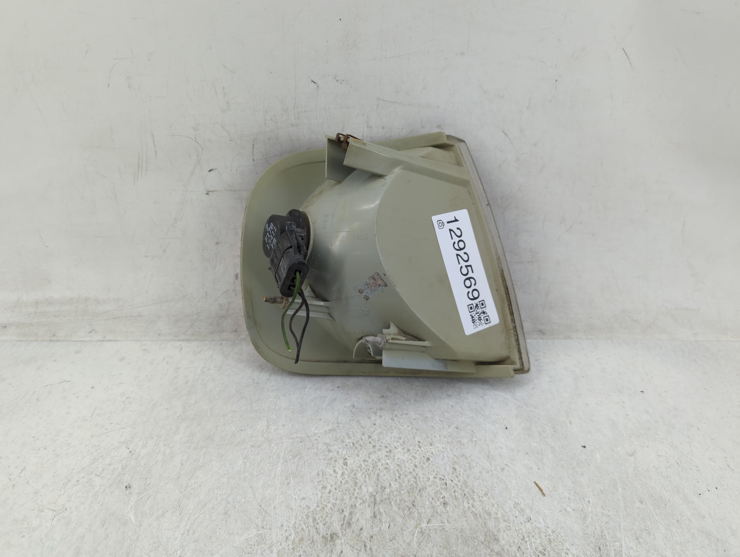 1997-2003 Ford F-150 Driver Left Oem Front Light Lamp - Oemusedautoparts1.com