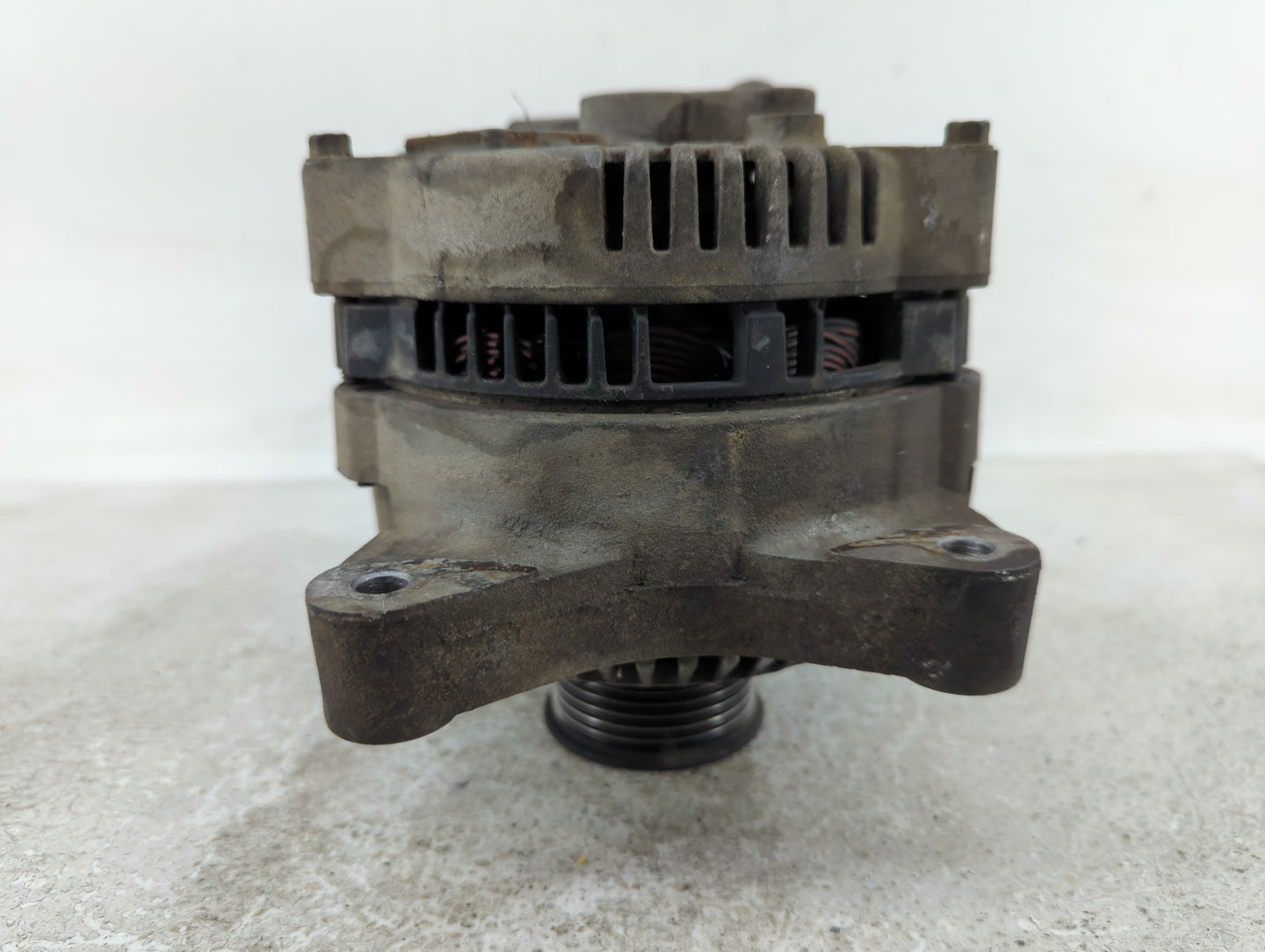 1997-2002 Ford F-150 Alternator Replacement Generator Charging Assembly Engine OEM P/N:F77U-10316-AA R111751A Fits OEM Used 