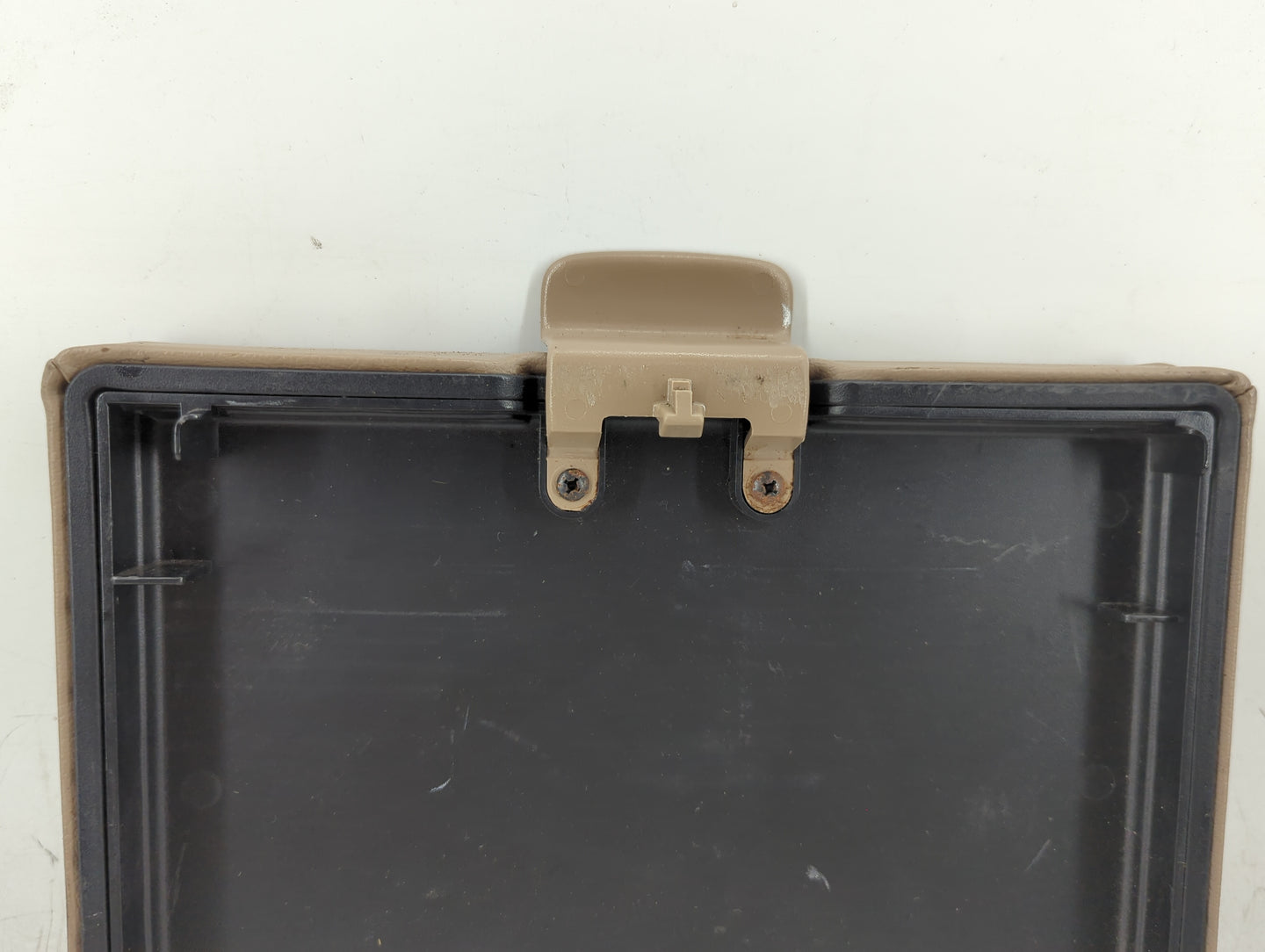 1999 Ford F-150 Center Console Armrest Cover Lid Fits OEM Used Auto Parts - Oemusedautoparts1.com