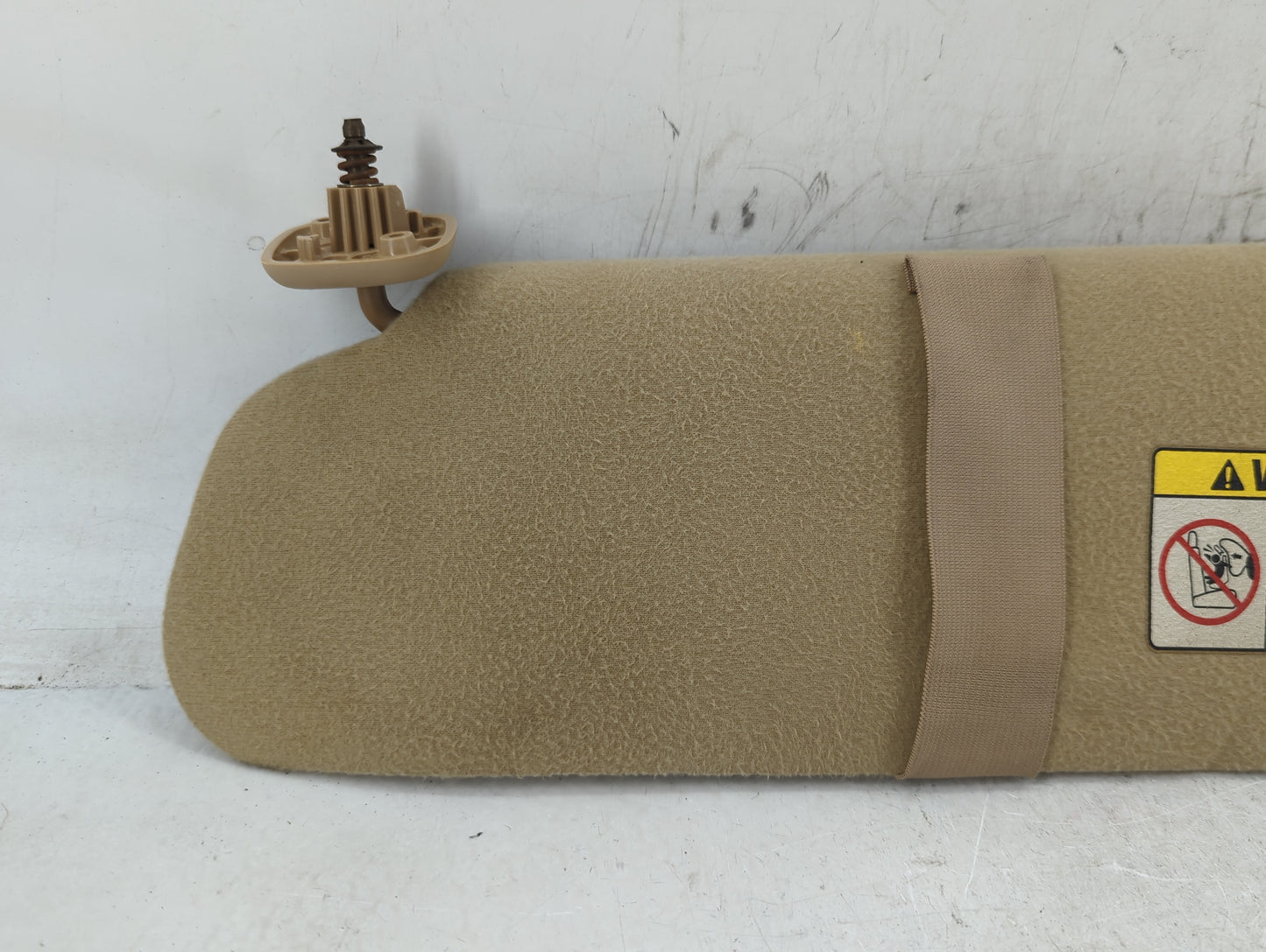 1999 Ford F-150 Sun Visor Shade Replacement Driver Left Mirror Fits OEM Used Auto Parts - Oemusedautoparts1.com