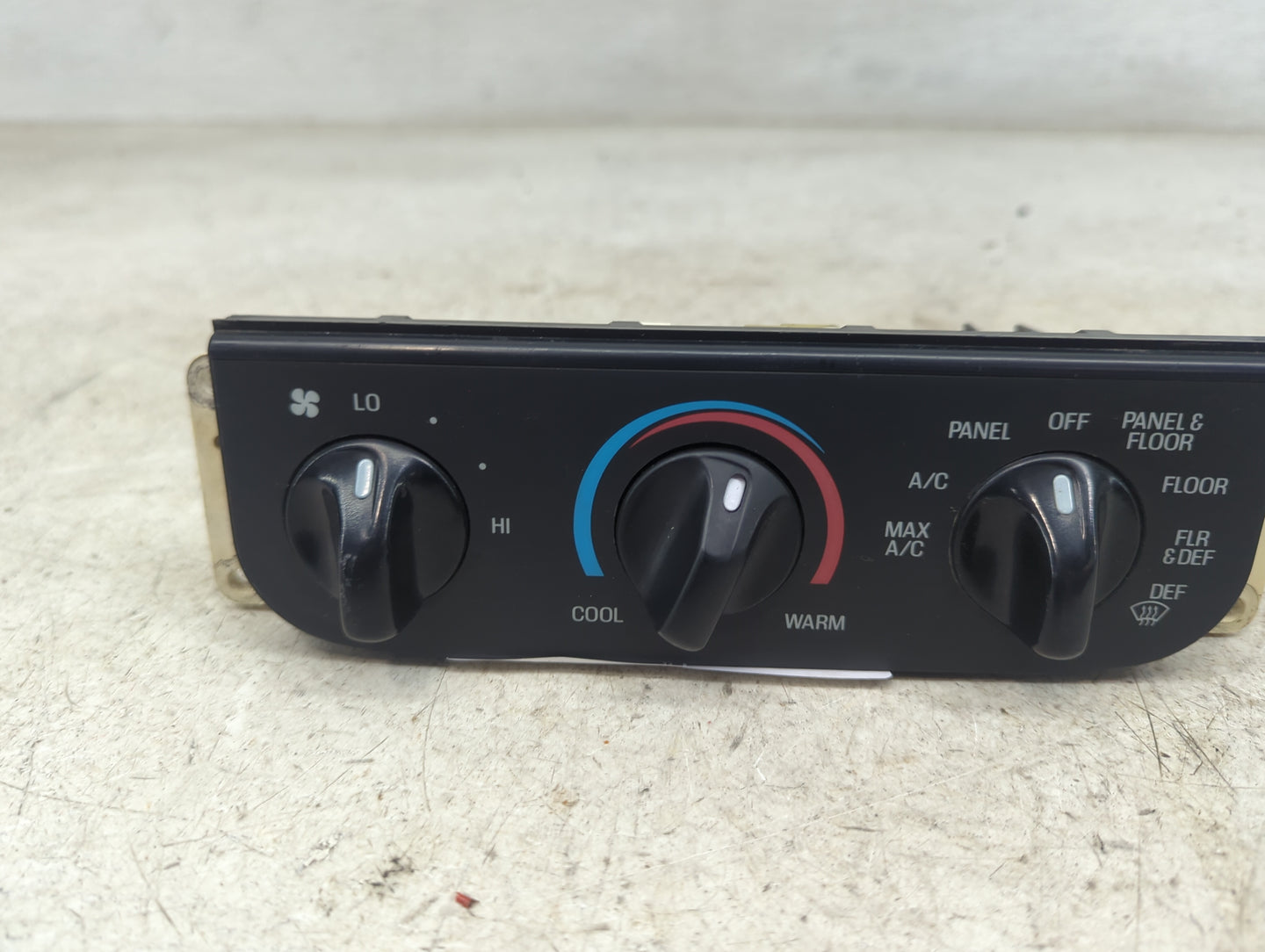 1999-2004 Ford F-150 Climate Control Module Temperature AC/Heater Replacement P/N:PAH SNP LGT 292 779 193 Fits OEM Used Auto