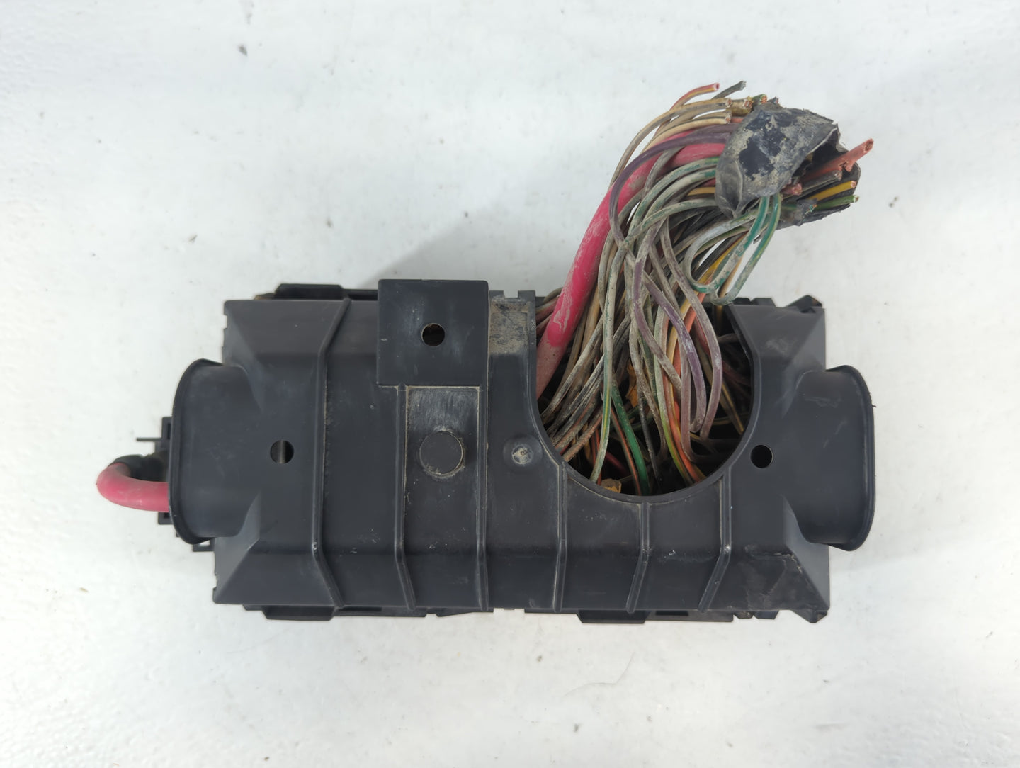 1999 Ford F-150 Fusebox Fuse Box Panel Relay Module P/N:XF2T-14A003-AA Fits OEM Used Auto Parts - Oemusedautoparts1.com
