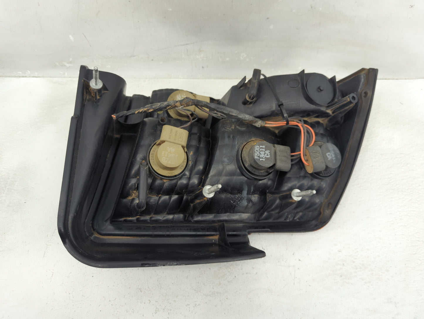 1999-2004 Ford Mustang Tail Light Assembly Passenger Right OEM Fits Fits 1999 2000 2001 2002 2003 2004 OEM Used Auto Parts -