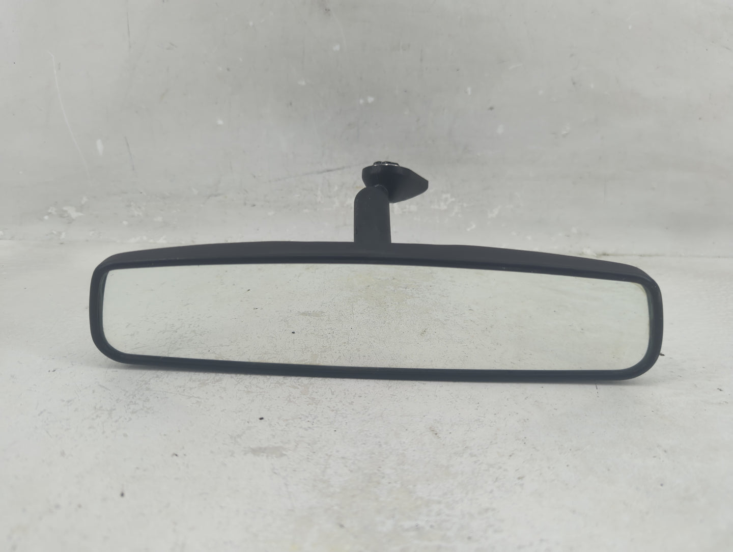 1999 Ford Mustang Interior Rear View Mirror Replacement OEM P/N:267.FD1G99 Fits OEM Used Auto Parts - Oemusedautoparts1.com
