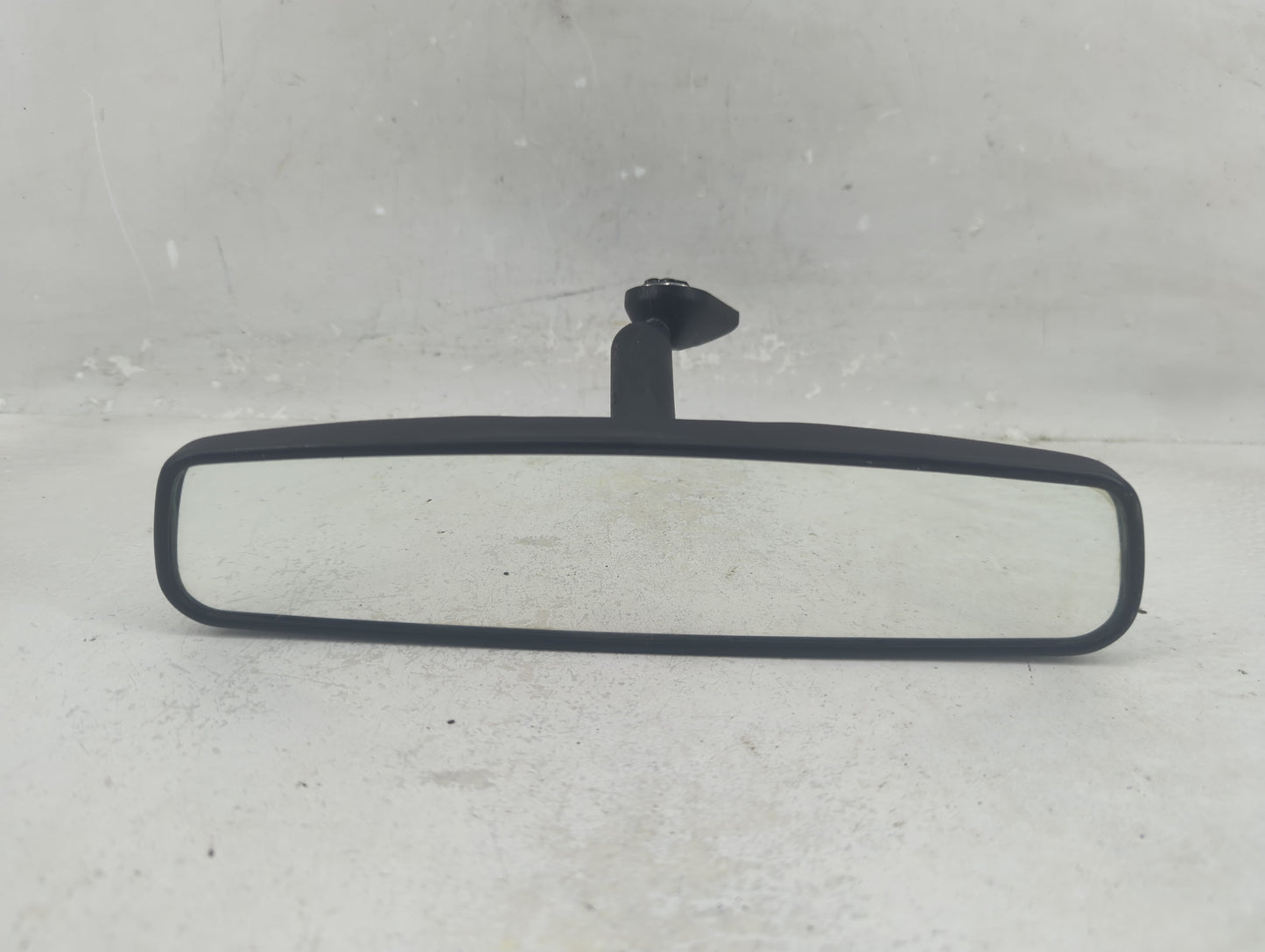 1999 Ford Mustang Interior Rear View Mirror Replacement OEM P/N:267.FD1G99 Fits OEM Used Auto Parts - Oemusedautoparts1.com