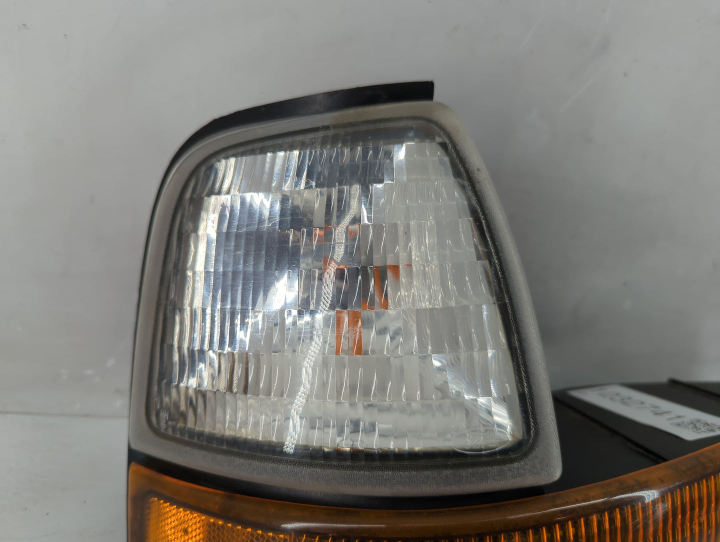1999-2000 Ford Ranger Passenger Right Oem Front Light Lamp - Oemusedautoparts1.com