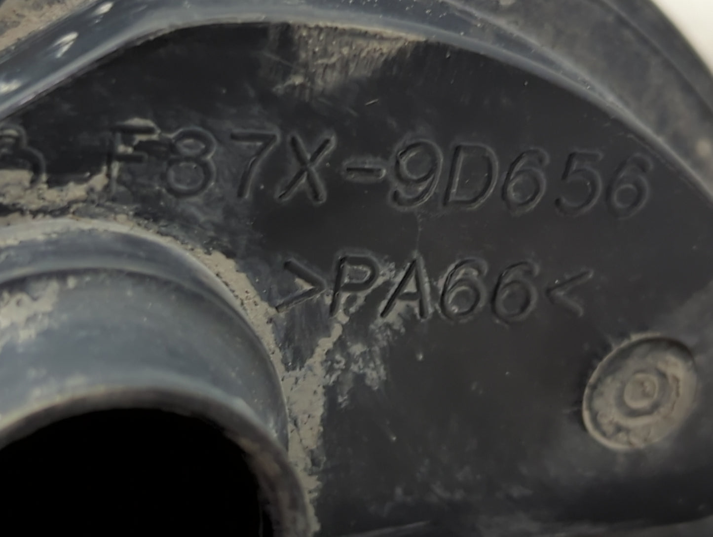 1999 Ford Ranger Fuel Vapor Charcoal Canister - Oemusedautoparts1.com
