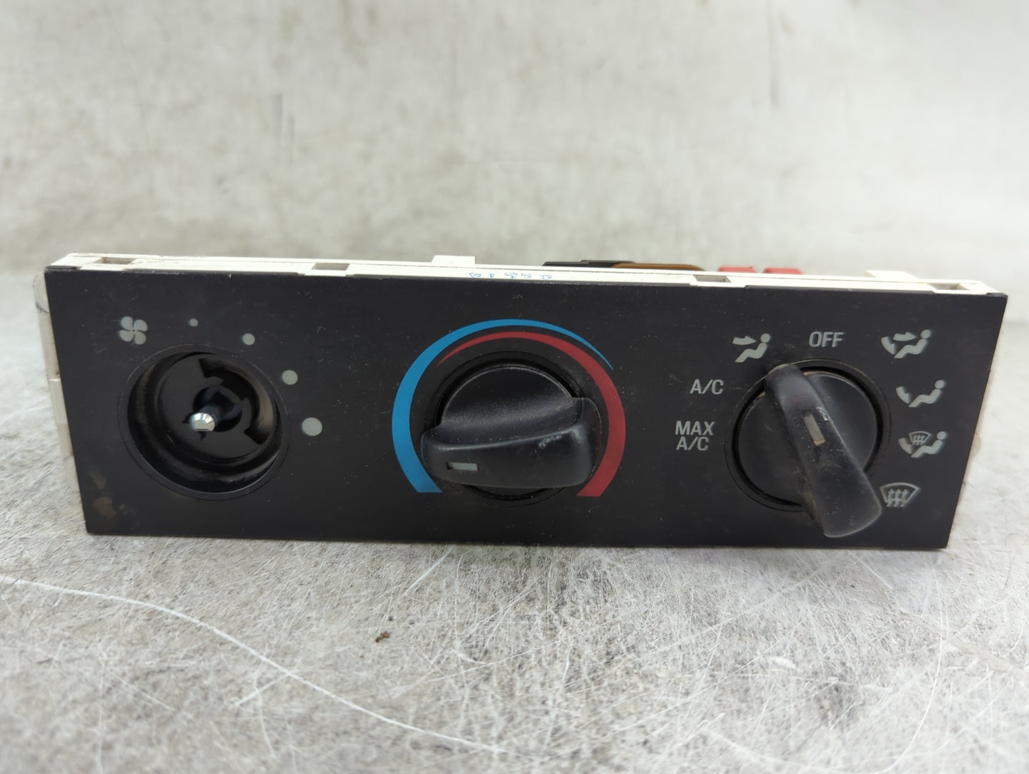 1999 Ford Ranger Climate Control Module Temperature AC/Heater Replacement Fits OEM Used Auto Parts - Oemusedautoparts1.com