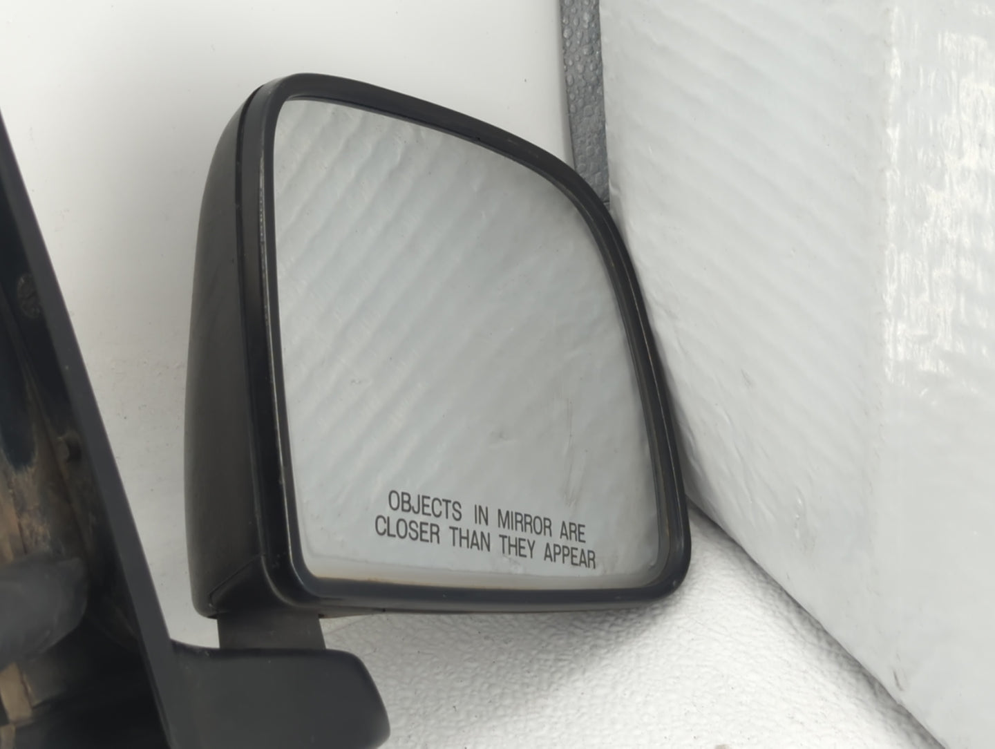 1995-2005 Ford Ranger Passenger Right Side View Manual Door Mirror Black - Oemusedautoparts1.com