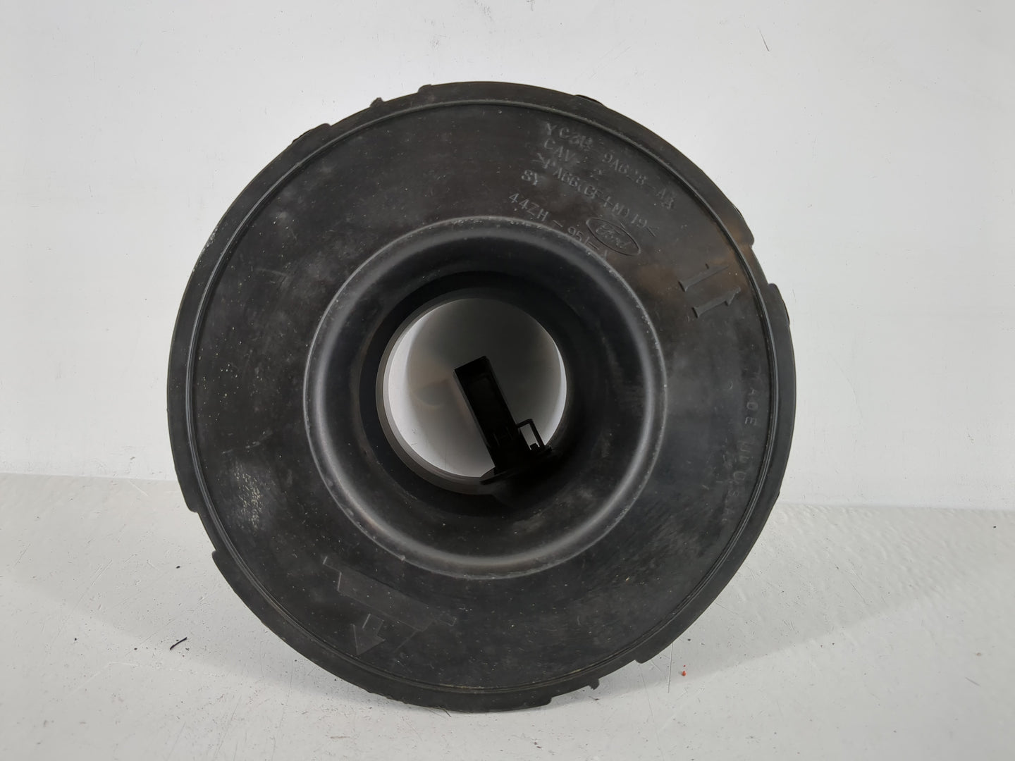 1997-1999 Ford Taurus Mass Air Flow Meter Maf - Oemusedautoparts1.com