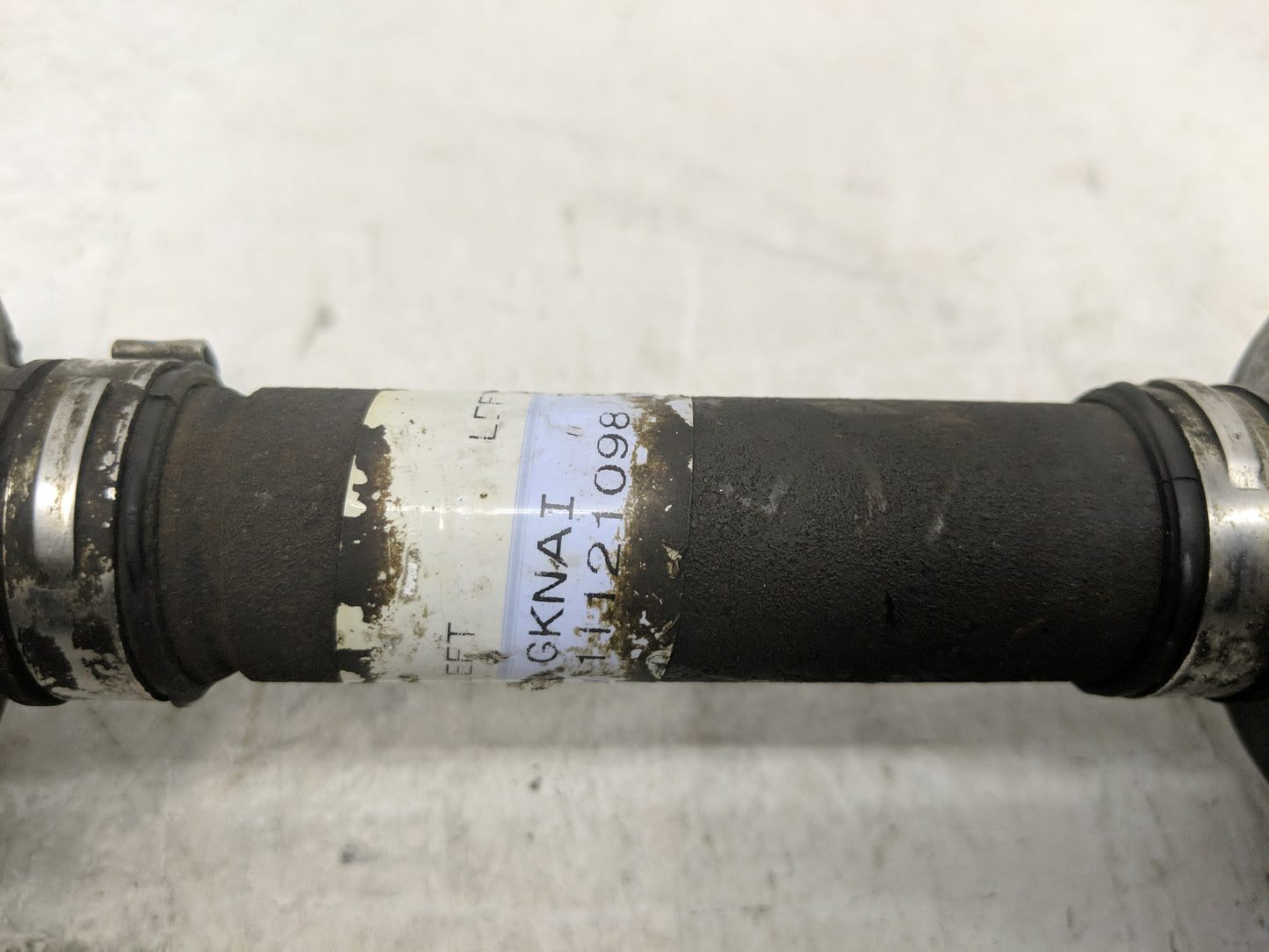1996-2007 Ford Taurus Axle Shaft Front Driver Cv C/v - Oemusedautoparts1.com