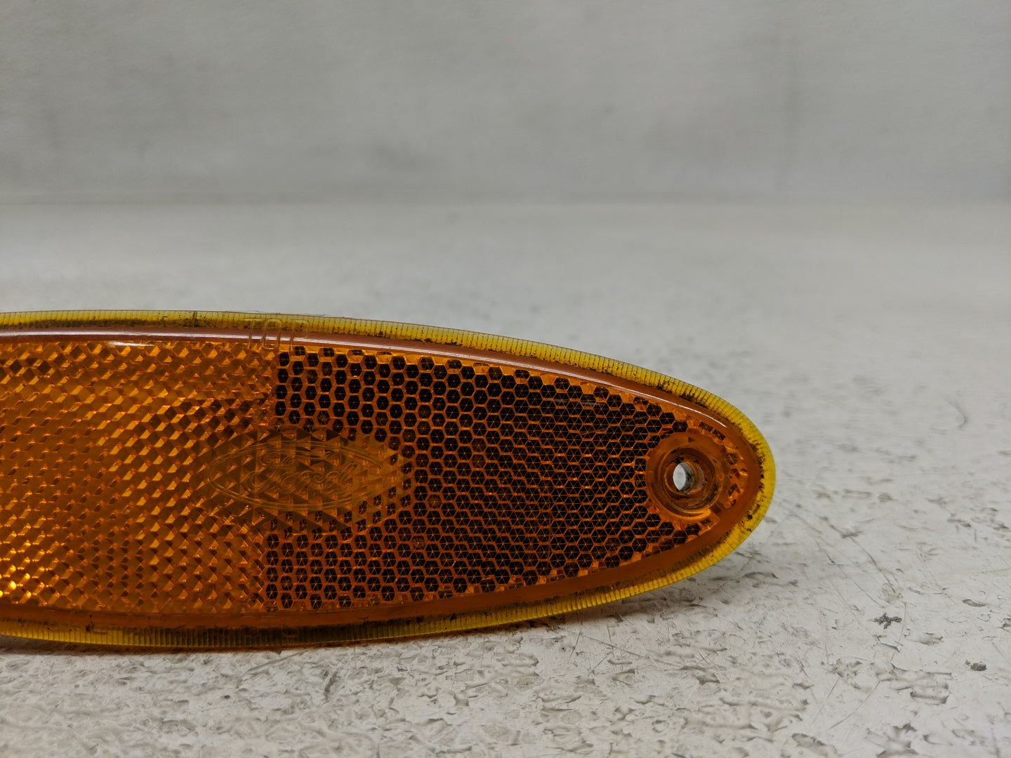 1998-1999 Ford Taurus Passenger Right Oem Front Light Lamp - Oemusedautoparts1.com