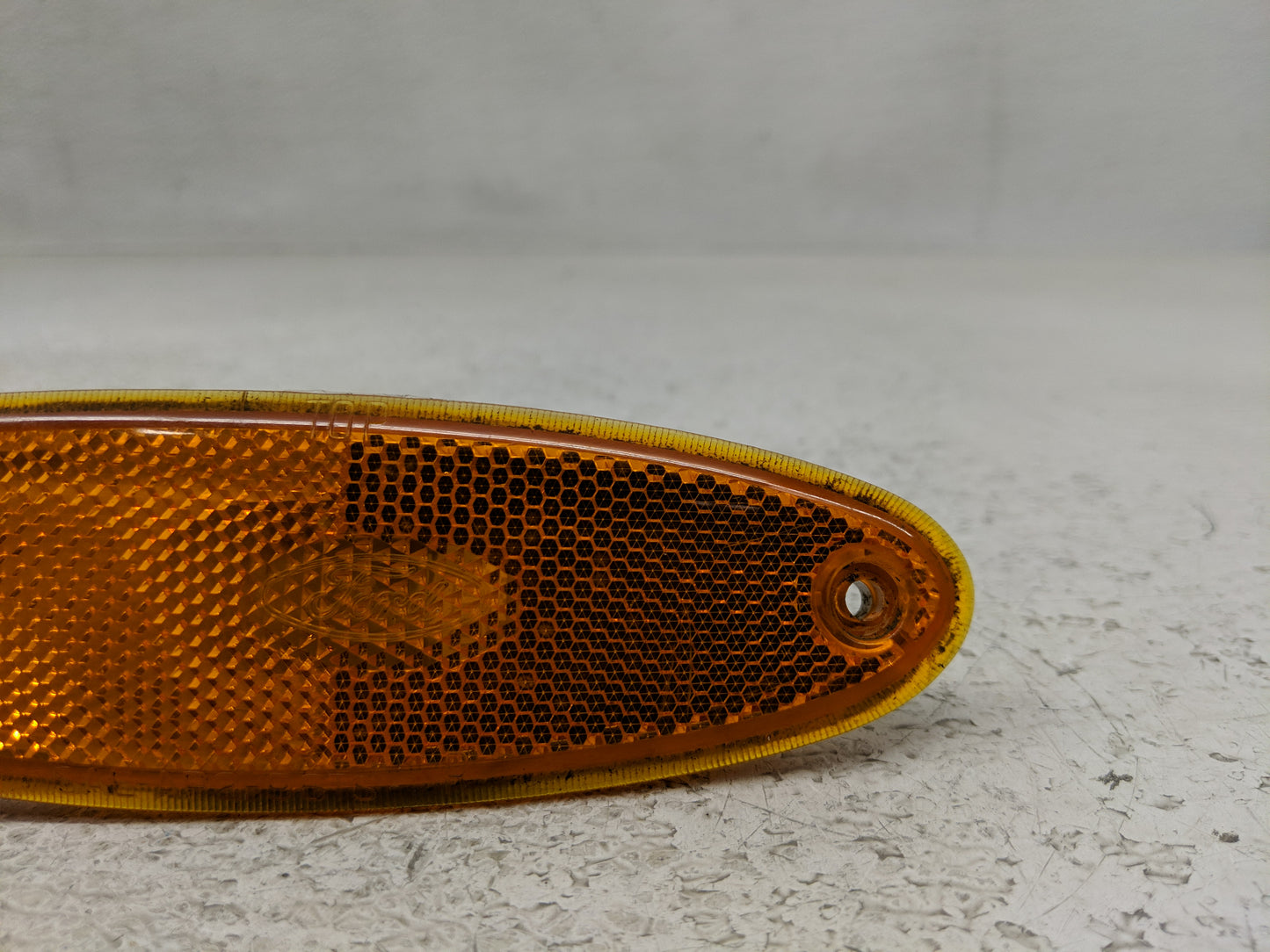 1998-1999 Ford Taurus Passenger Right Oem Front Light Lamp - Oemusedautoparts1.com