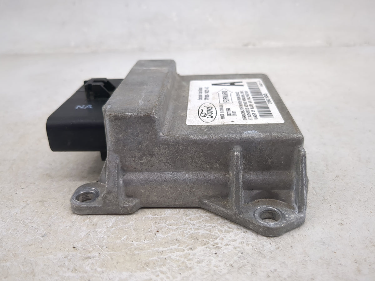 1998-1999 Ford Taurus Safety Restraint Srs Airbag Control Module - Oemusedautoparts1.com