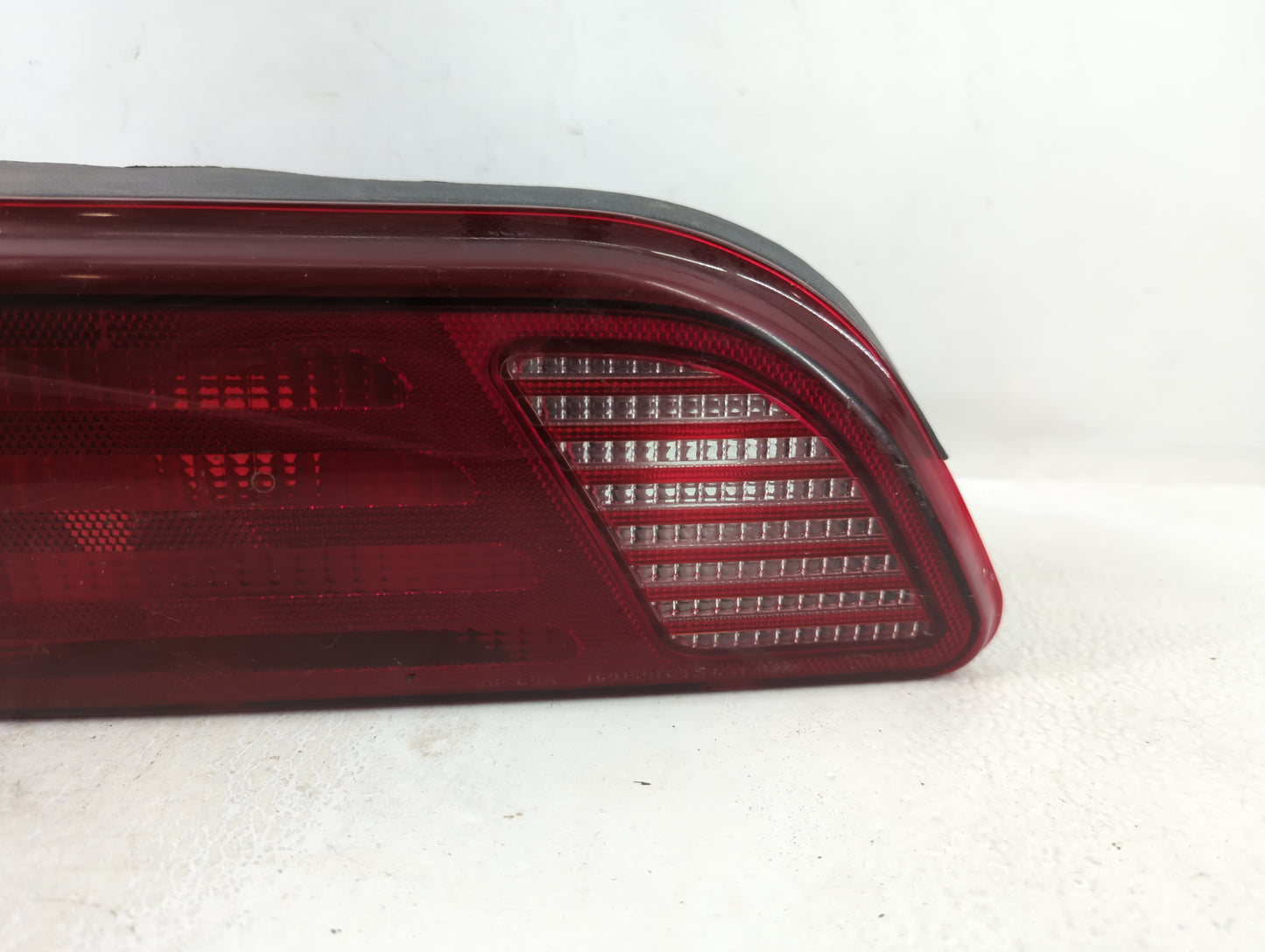 1998-1999 Ford Taurus Tail Light Assembly Driver Left OEM P/N:F3DB-1344 Fits Fits 1998 1999 OEM Used Auto Parts - Oemusedaut
