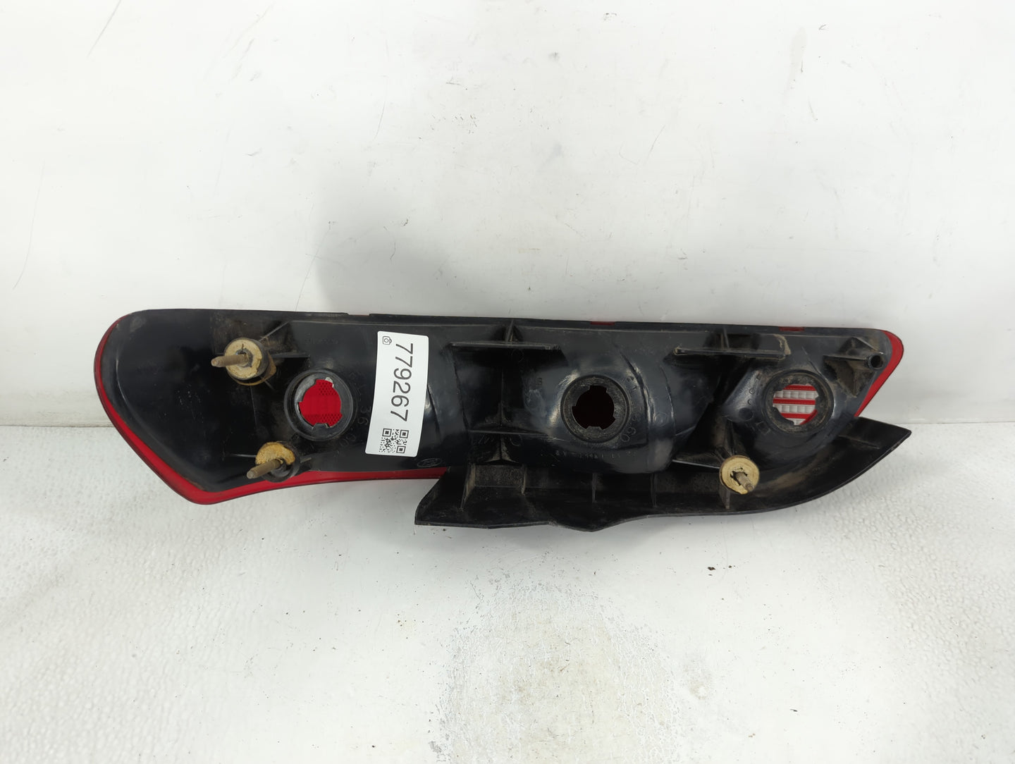 1998-1999 Ford Taurus Tail Light Assembly Driver Left OEM P/N:F3DB-1344 Fits Fits 1998 1999 OEM Used Auto Parts - Oemusedaut