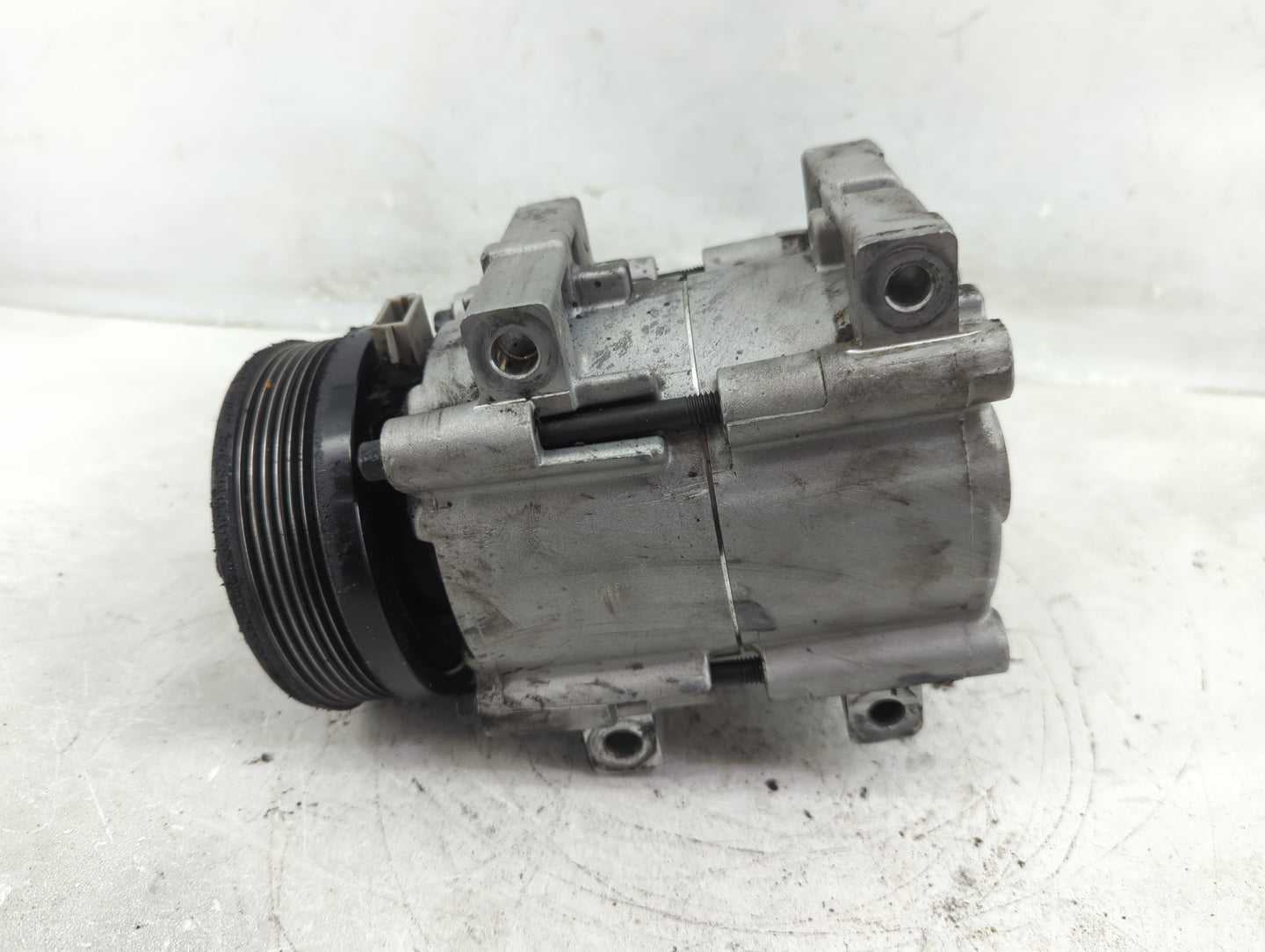 1999-1999 Ford Windstar Air Conditioning A/c Ac Compressor Oem - Oemusedautoparts1.com