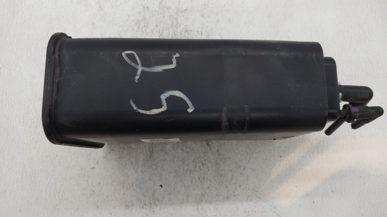 1999 Gmc 3500 Fuel Vapor Charcoal Canister - Oemusedautoparts1.com