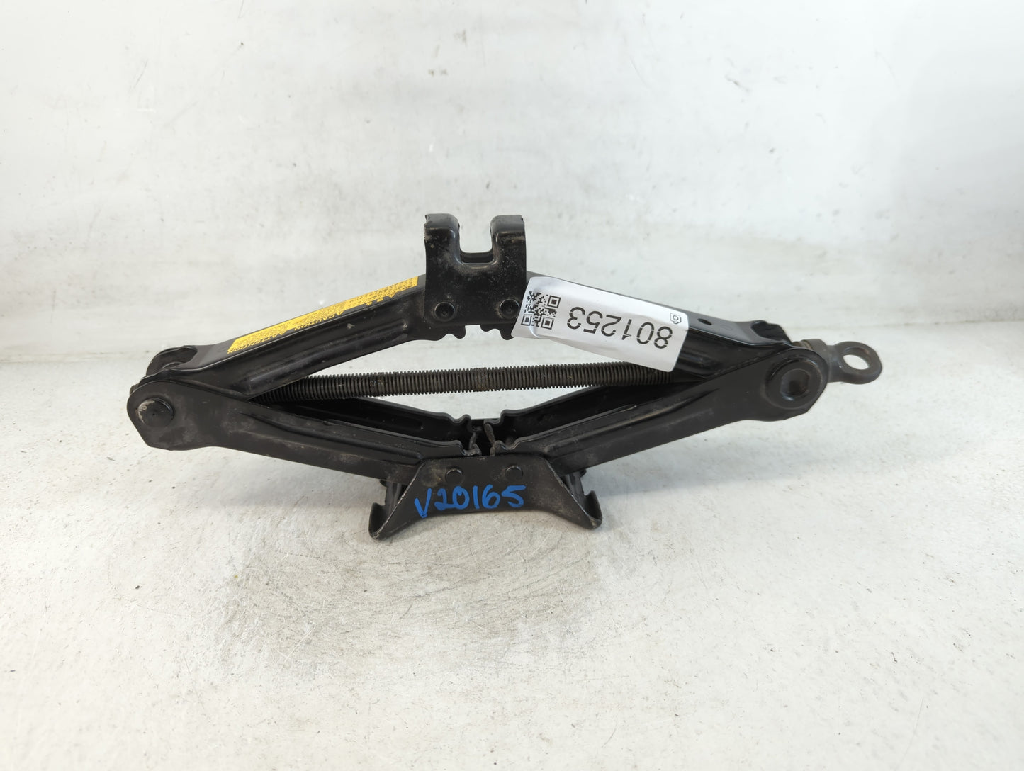 1999 Gmc Chevrolet Spare Scissor Car Jack - Oemusedautoparts1.com