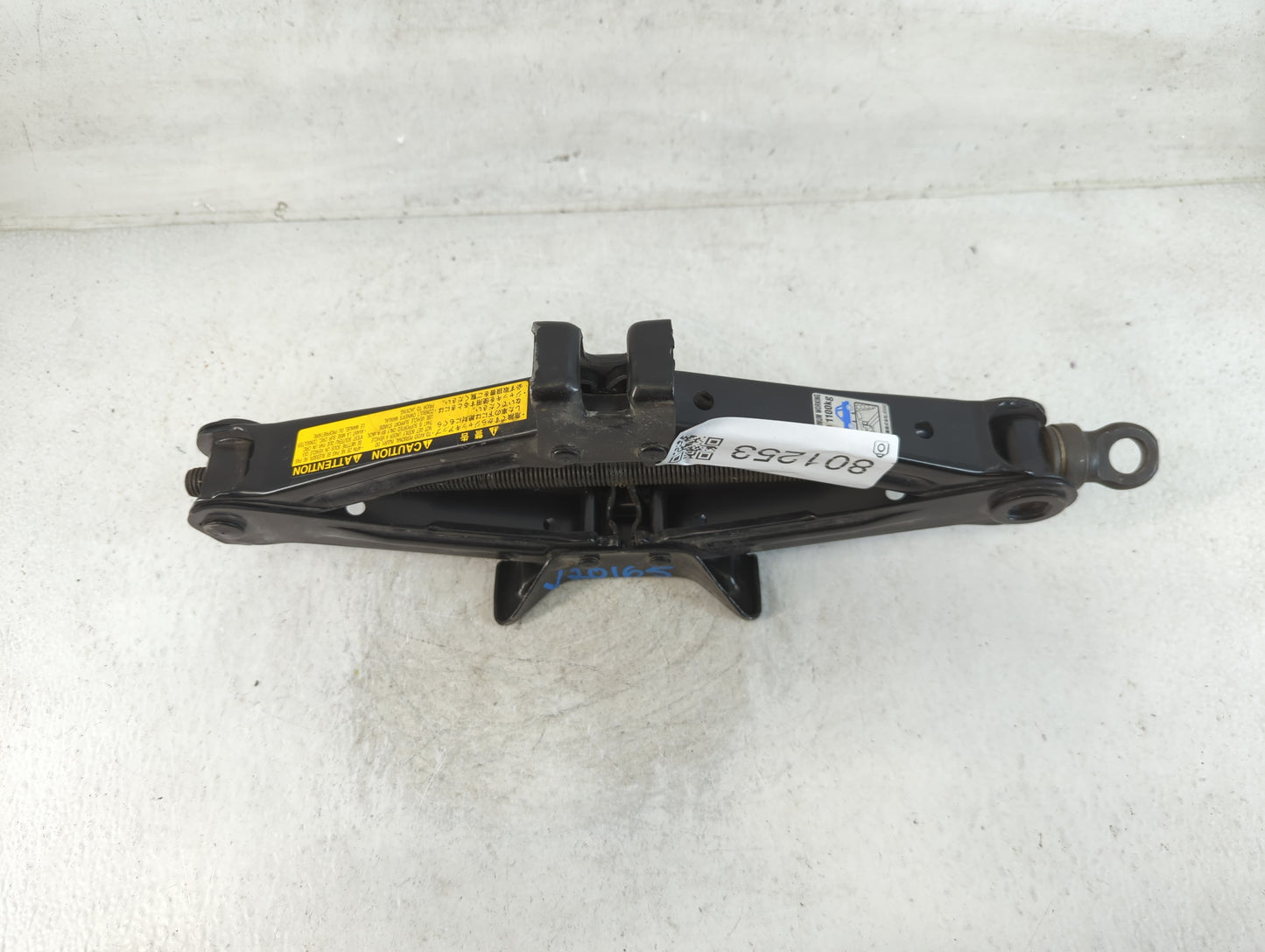 1999 Gmc Chevrolet Spare Scissor Car Jack - Oemusedautoparts1.com